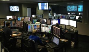 The Top 10 Network Monitoring Software for Real-Time Traffic Analysis in 2025